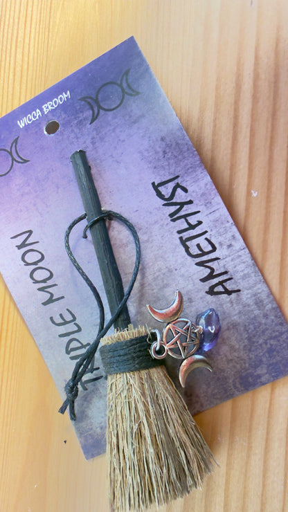 Mini Hexenbesen mit Amethyst